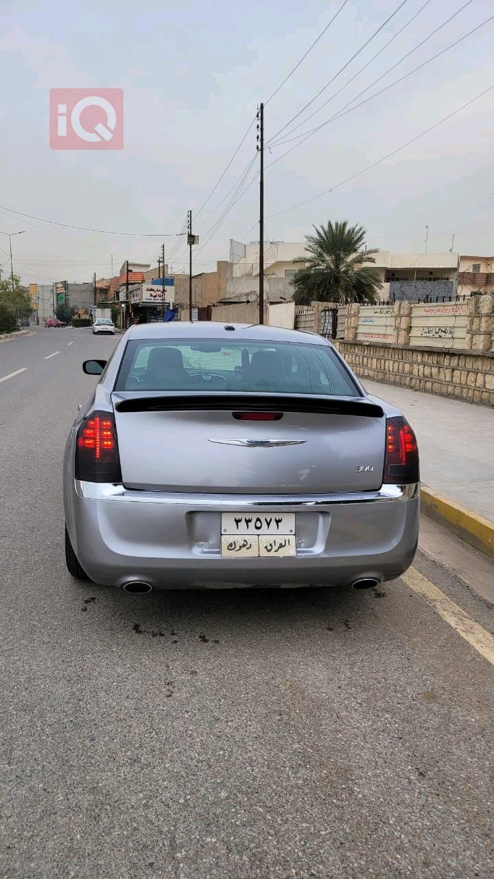 Chrysler 300